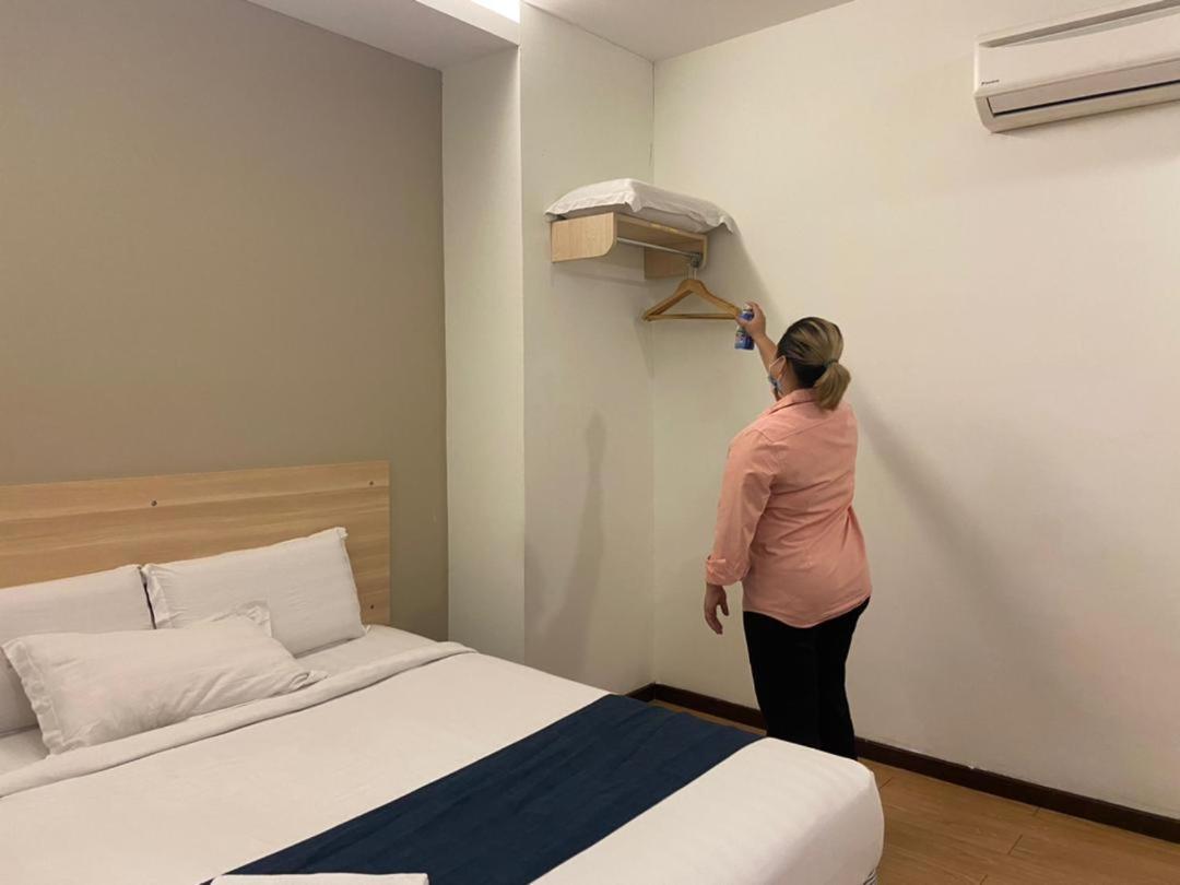 1Orange Hotel Sri Petaling Kuala Lumpur Dış mekan fotoğraf