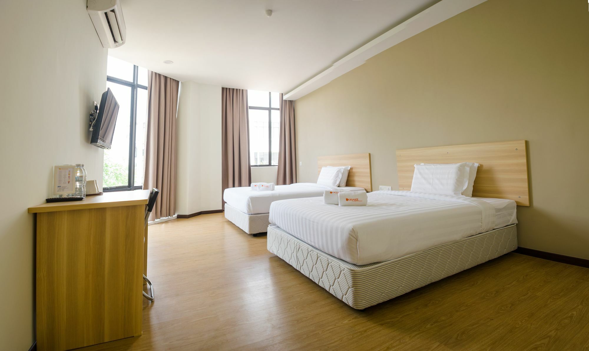 1Orange Hotel Sri Petaling Kuala Lumpur Dış mekan fotoğraf